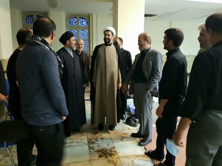 دیدار رییس دانشگاه و مسول نهاد مقام معظم رهبری در دانشگاه‌ها از محل پخت غذای نذری هیت محبین