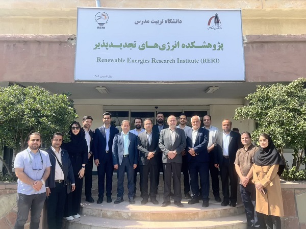 بازدید معاون فناوری و نوآوری وزارت علوم از پژوهشکده انرژی های تجدید پذیر دانشگاه تربیت مدرس